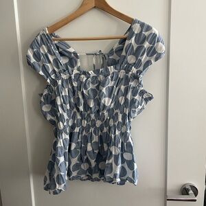 Flower blouse with cap sleeves